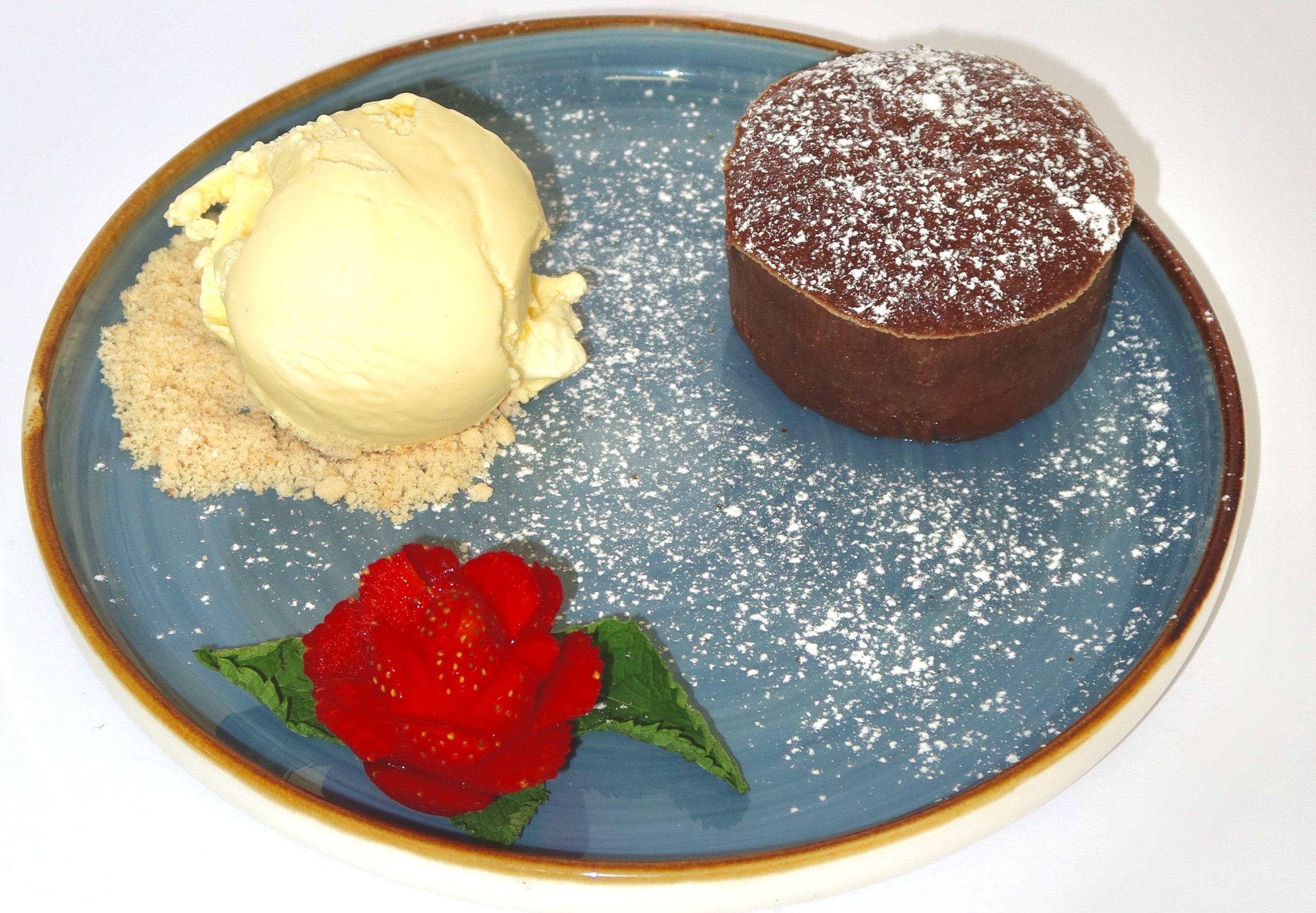 Soufflé with Ice Cream